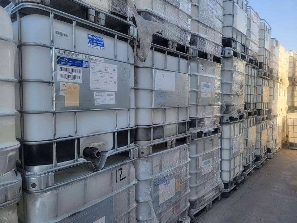 275 Gallon Triple Rinsed IBC Totes - Newark, NJ 07101